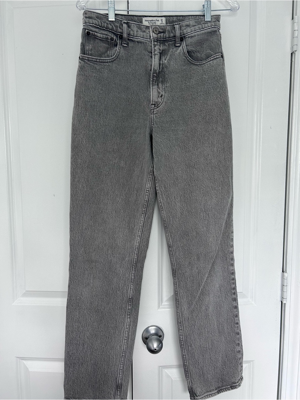 Abercrombie & Fitch High-Rise Straight Gray Jeans